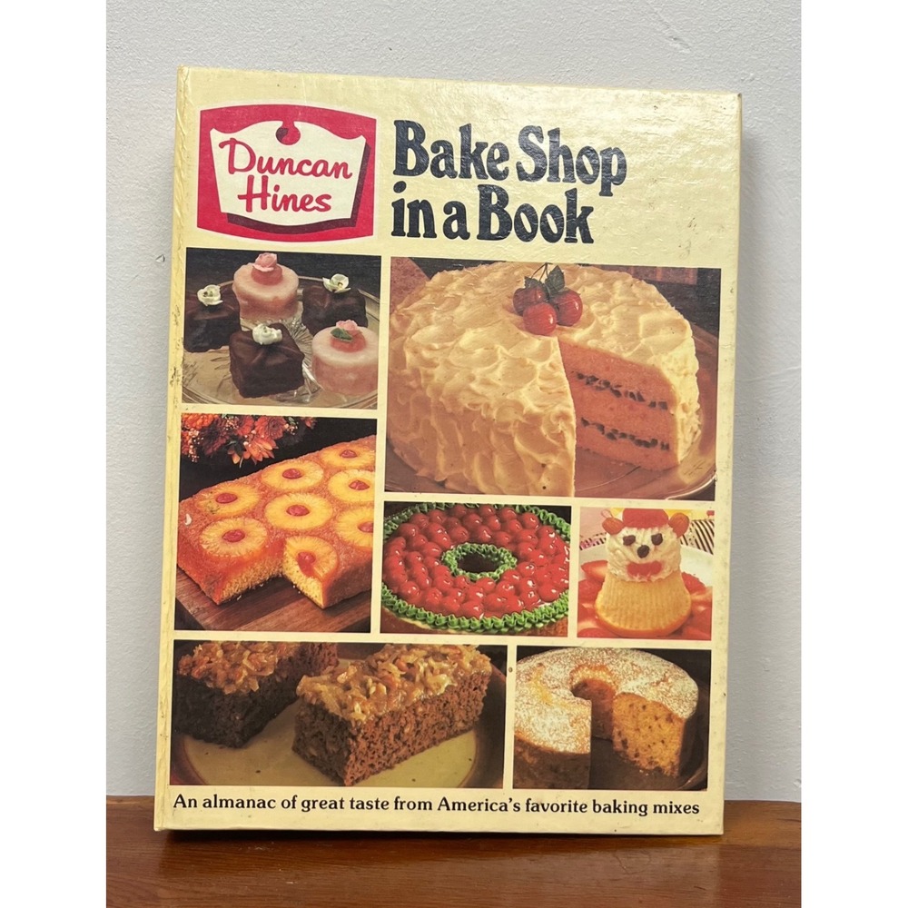 Vintage 1979 Duncan Hines Bake Shop in a Book 3-Ring Binder Cookbook Recipes